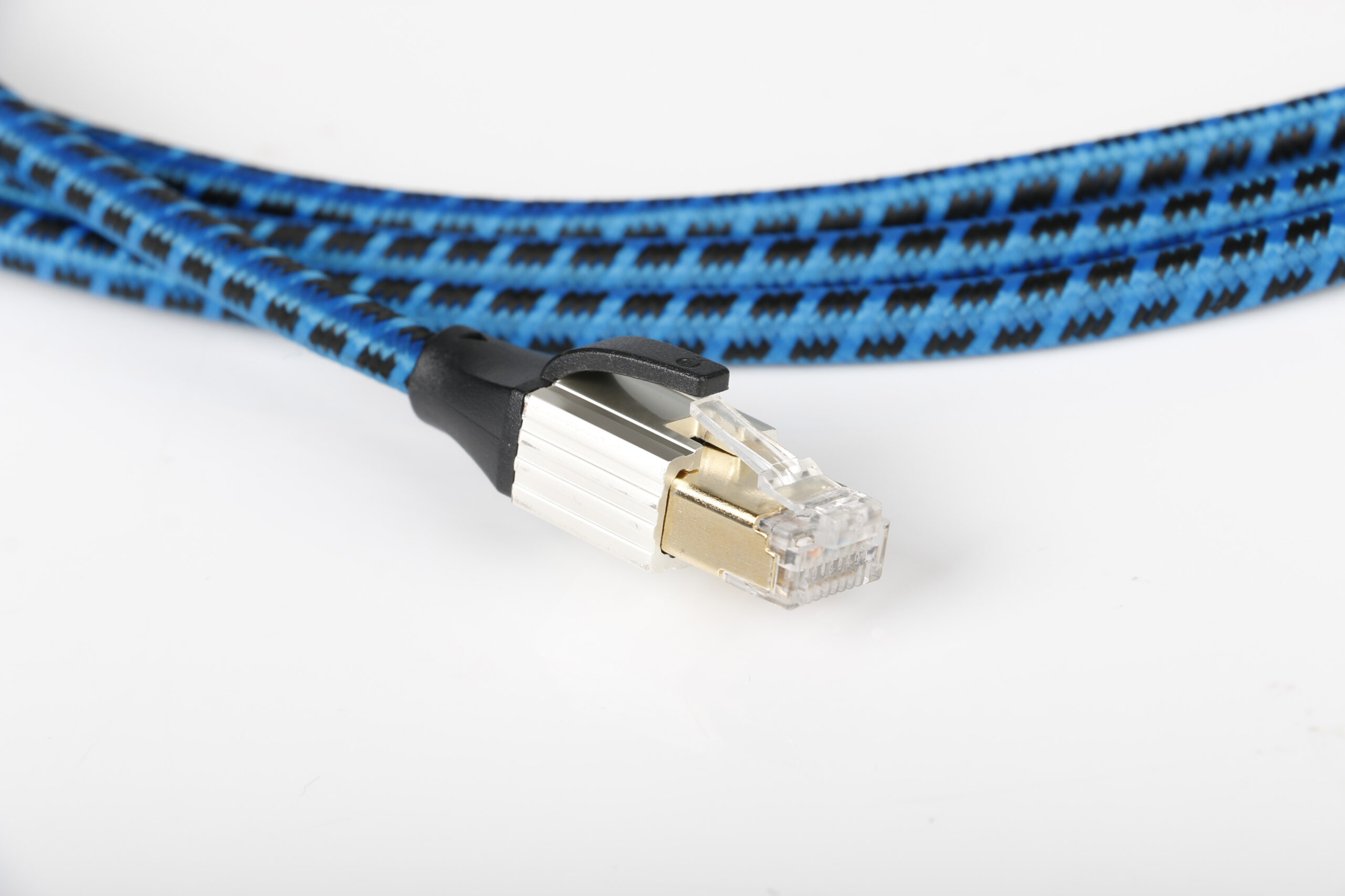 BB-015 RJ45 vergoldet