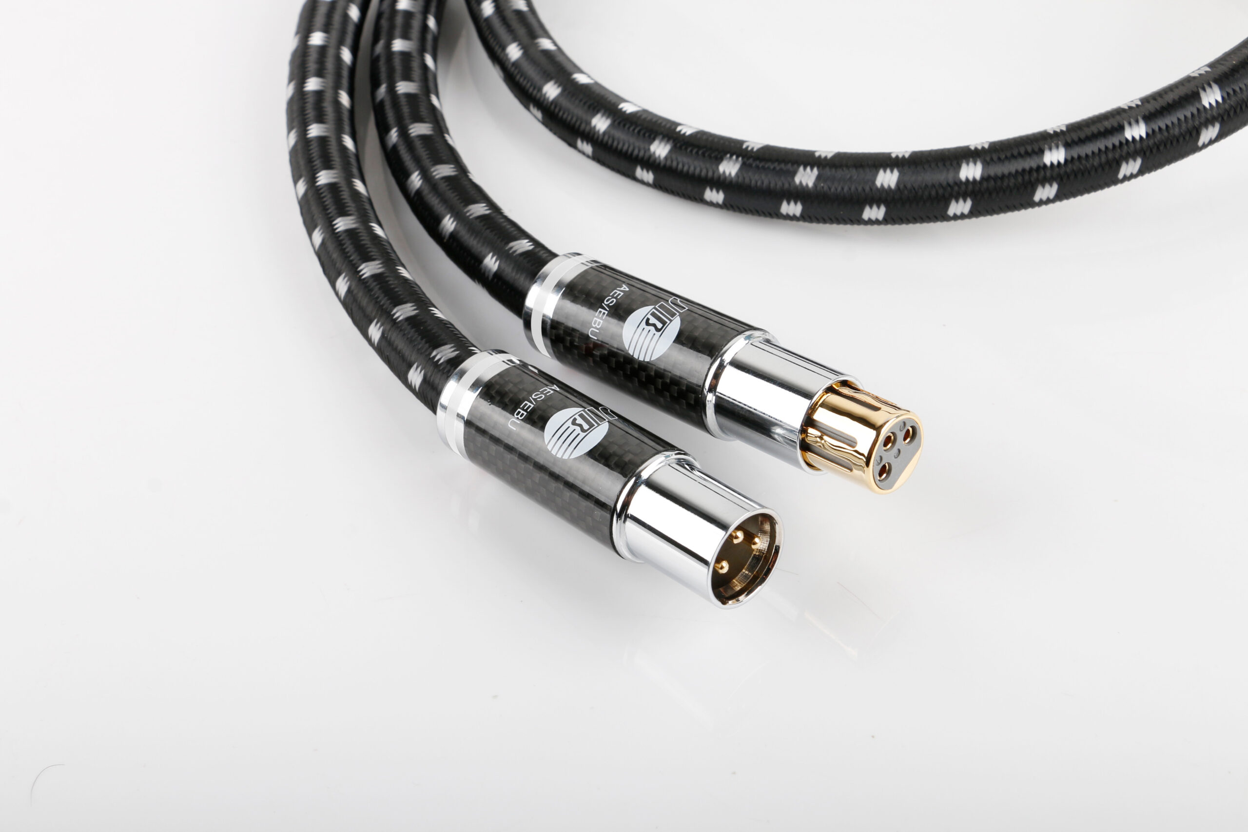 XLR-Stecker Evolution BLACK.xlr-digital (BEB-2015) mit Carbonhülse
